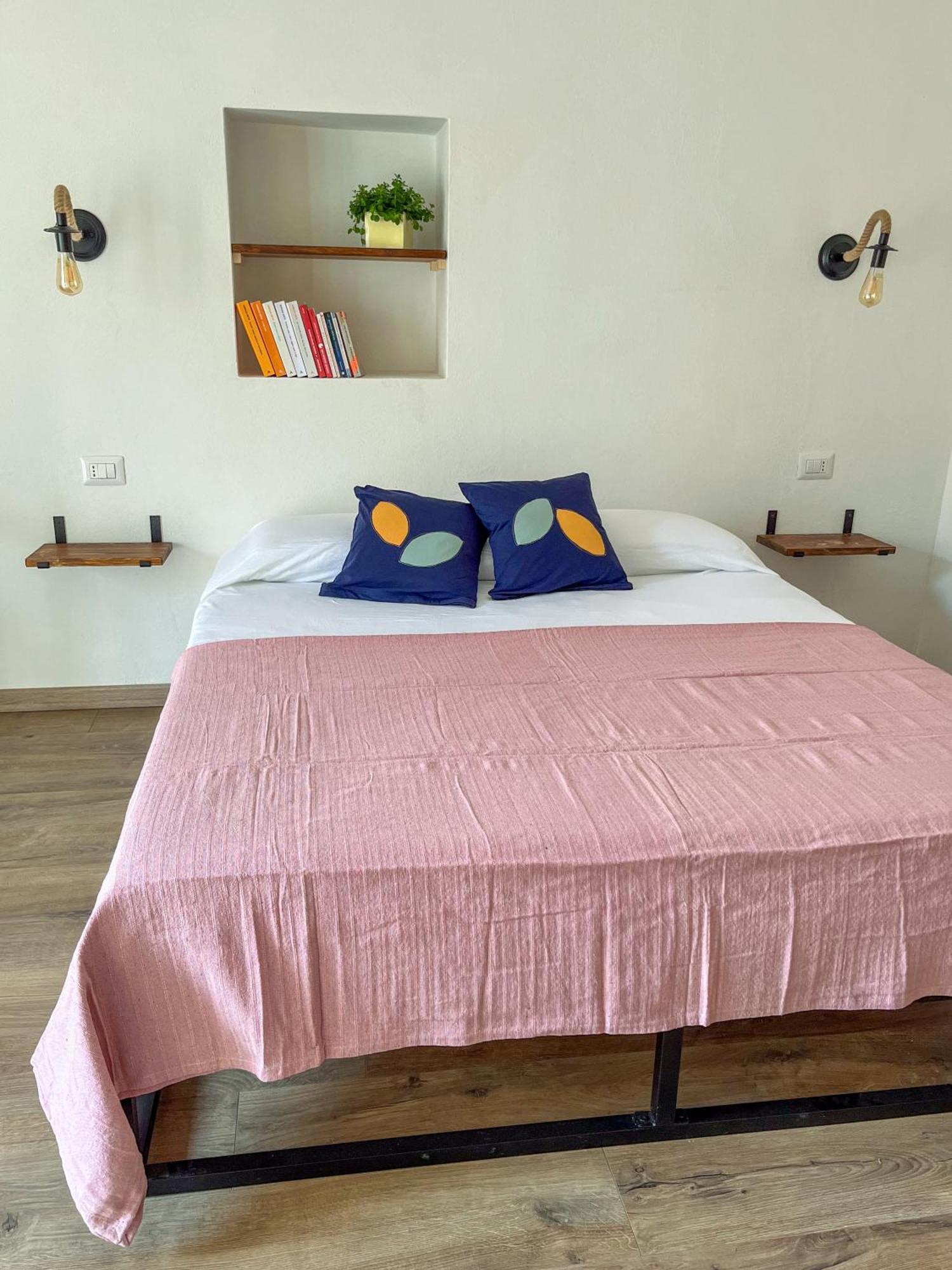 Trilli Ecobnb Bed and Breakfast Carloforte  Exterior foto